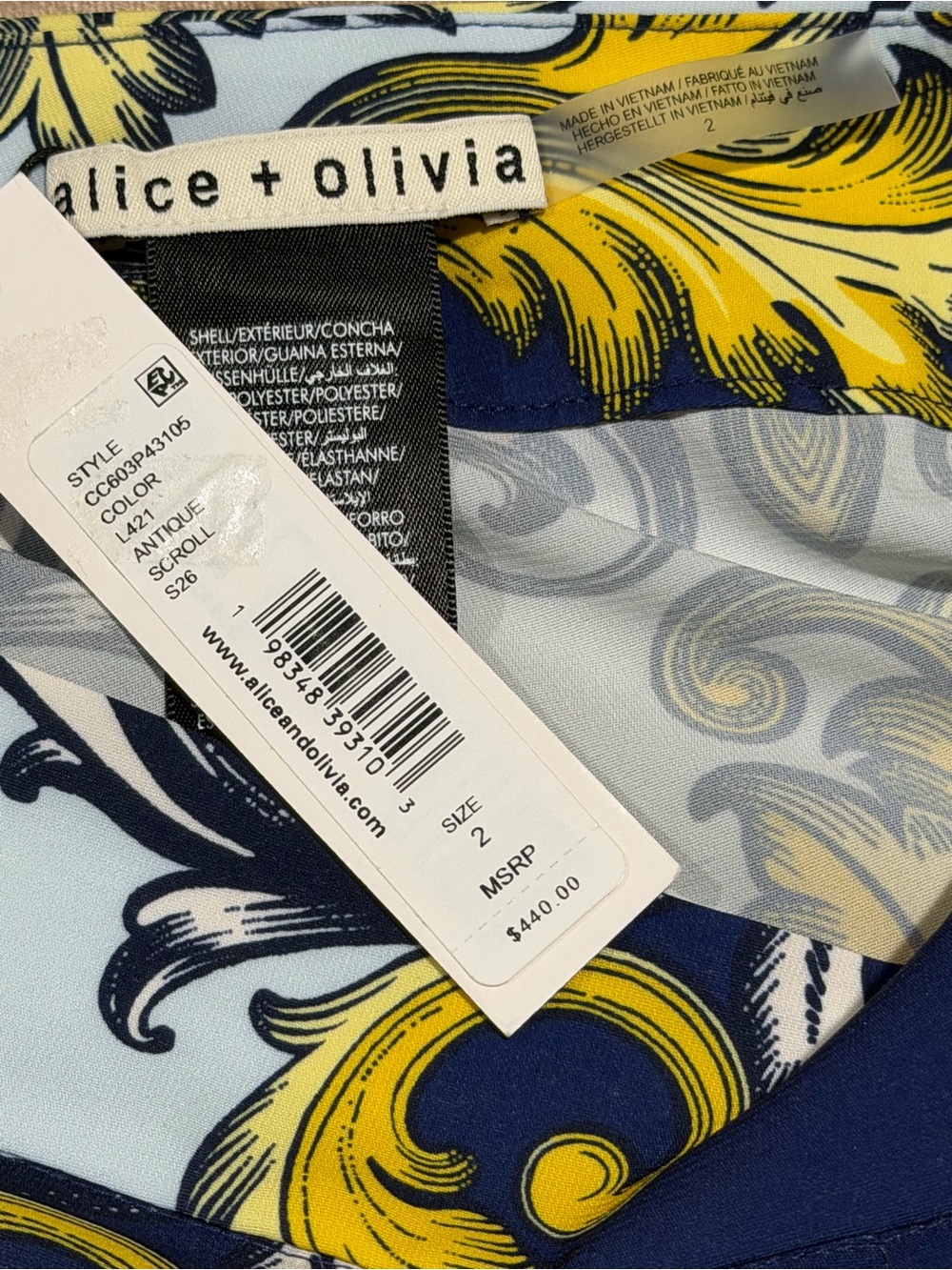 Alice + Olivia Athena Printed Wide-Leg Pants - Picture 12 of 12